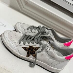 Golden goose ball stars  white with leopard star and hot pink